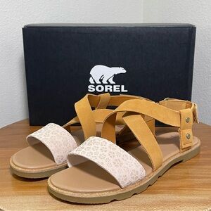 New in Box SOREL Ella III Crisscross Sandals Pearlescent/Canyon Gold Size 8.5